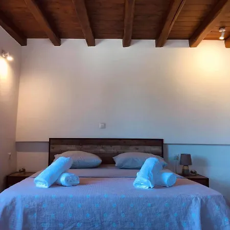 Sarris Appartement *