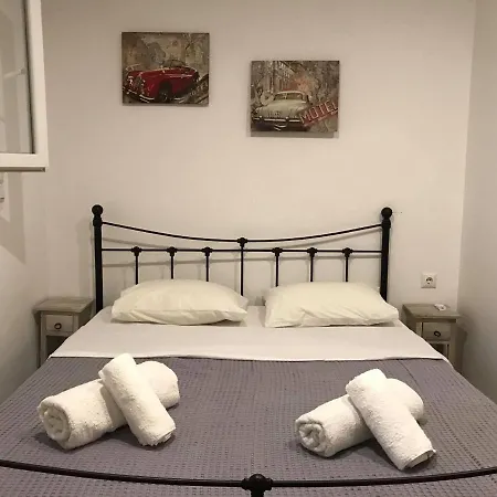 Apartament Sarris